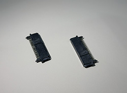 SFF-8639 U.2 连接器 SAS 68P母座焊线式 180°镀金30u”