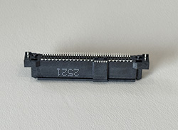 SAS 68P母座 SMT镀金 30u”（PCIE4.0）