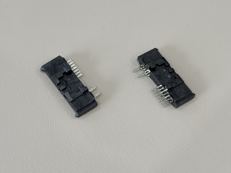 SATA 13P带弹片焊线式母座直角180°镀金 15u”