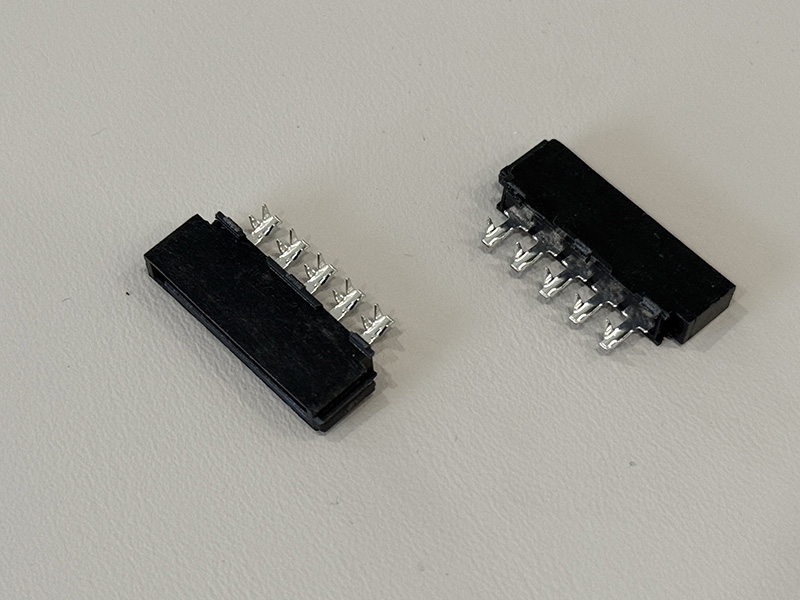 SATA 15P母座打线式180°镀金G/F