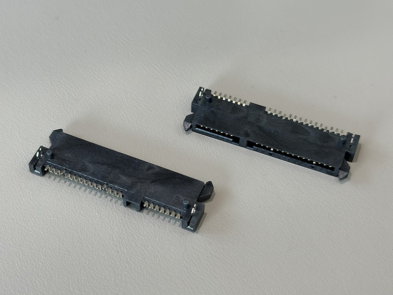 SATA 22P母座SMT带圆柱镀金15u”