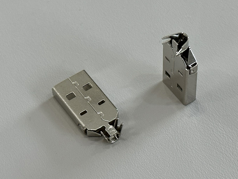 USB 2.0 AM2件式外壳L=24.7(黄铜)