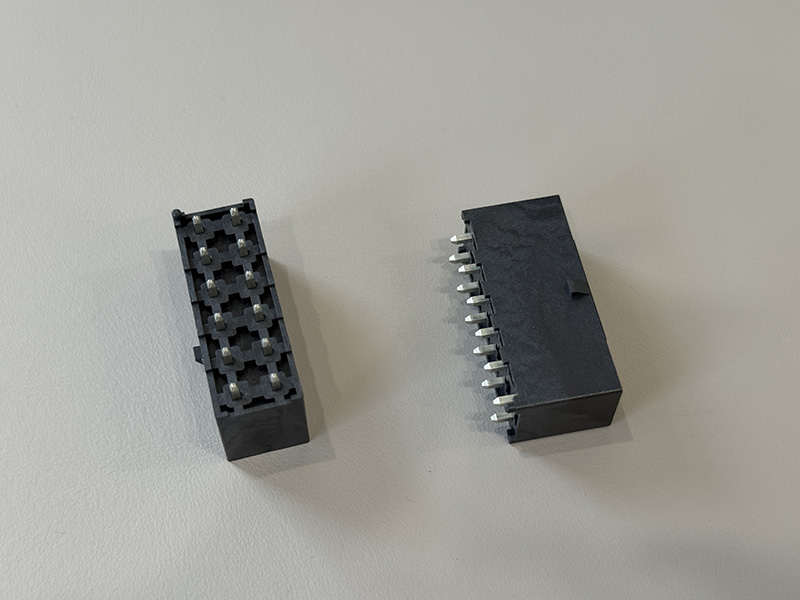 PH 5.7mm 双排180°DIP针座直头外漏2.43MM