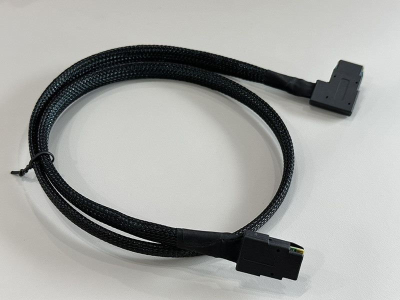 电脑信号线束Mini SAS SFF -8087 TO Mini SAS SFF-8087 L=750mm