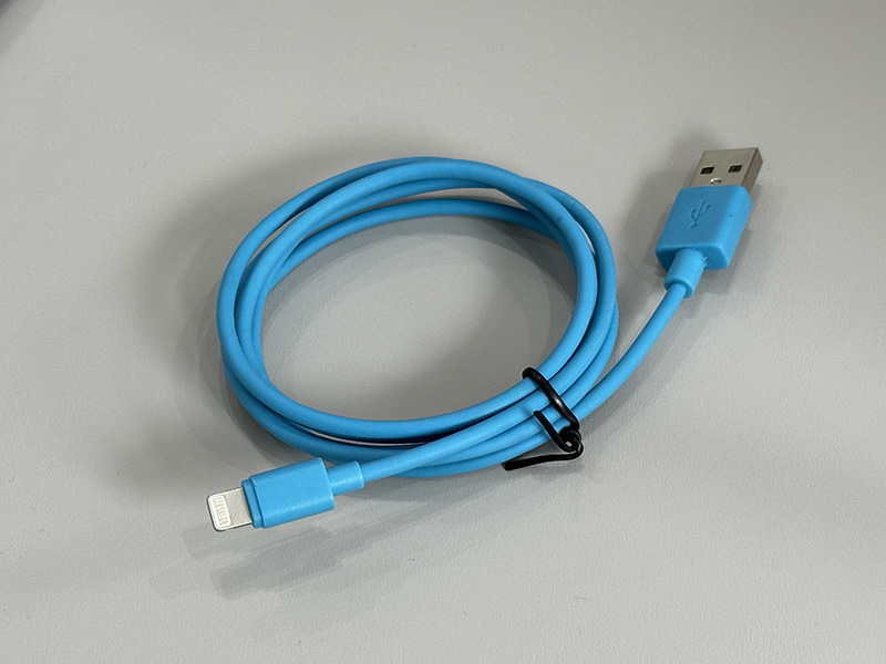 Lightning 转 USB-A 数据线 - 蓝色（Lightning TO USB A M BLUE）