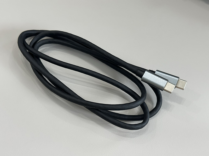 TYPE-C（USB 3.1）转换线 - 灰色铝制接口外壳 - 长度 1 米（TYPE 3.1 C M TO C M Grey Aluminium shell L =1000mm Black）