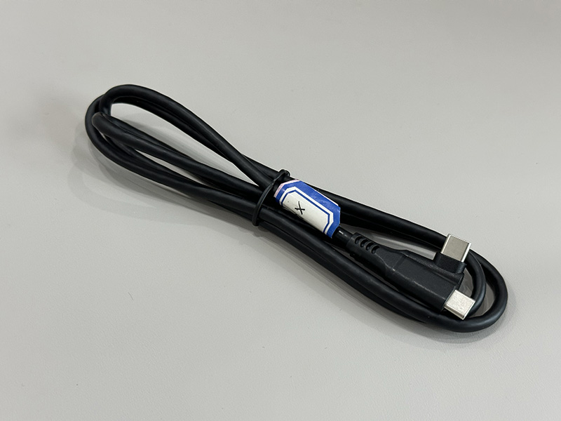 TYPE-C（USB 3.1）转换线-黑色-长度 1 米（TYPE 3.1 C M 180 TO C M 90 BLACK L=1M）
