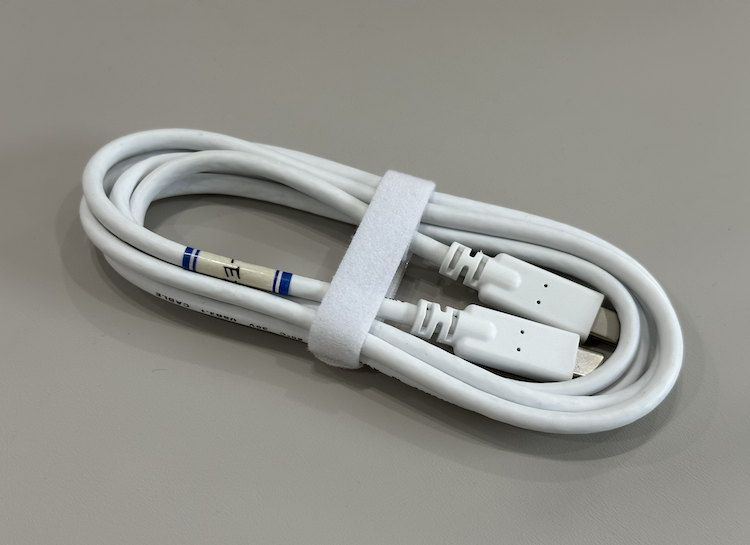 TYPE-C（USB 3.1）带芯片转换线 - 20 Gbps - 白色 - 长度 1.5米（TYPE 3.1 C M TO C M WITH CHIP 20V 100W 20G WHITE L=1.5M）