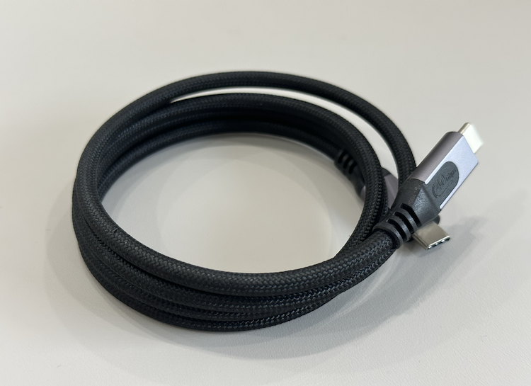 TYPE-C 转换头磁吸线缆线束 - 长度 1 米（TYPE TO TYPEC Magnetic attraction wire  L=1M）